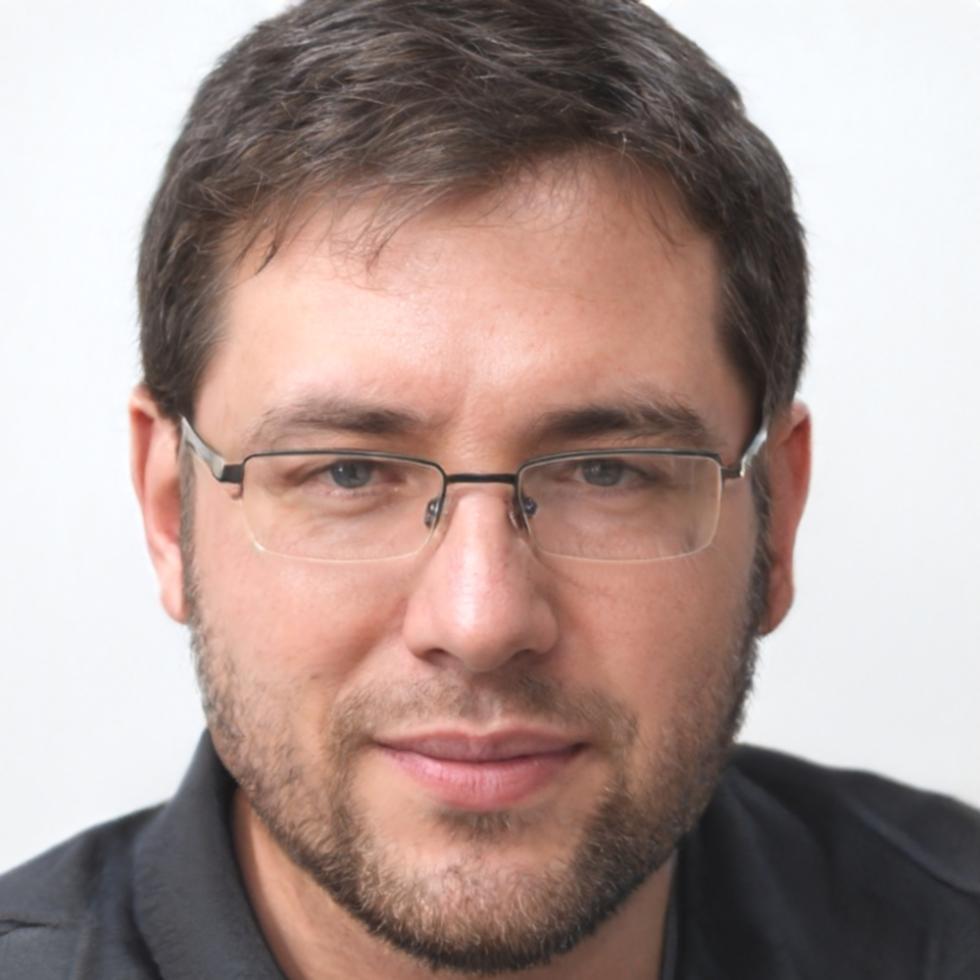 Carlos Martínez
